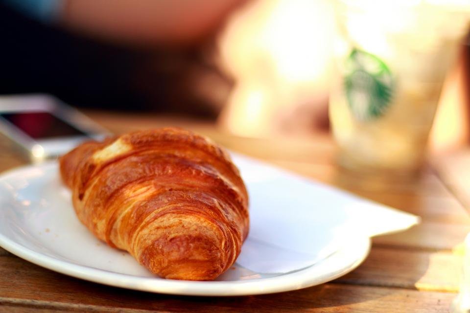 Croissant de mantequilla